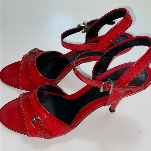 Fendi Red open toe heels with adjustable straps - Picture 8 of 13